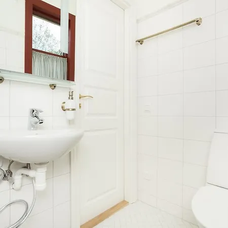 Vabaduse * بارنو